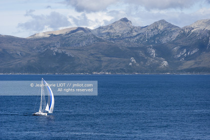 090107VG09090105FONCIA_L7A4759 .jpg