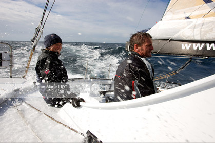 A BORD D'ARTEMIS AVEC SAM DAVIES ET SYDNEY GAVIGNET