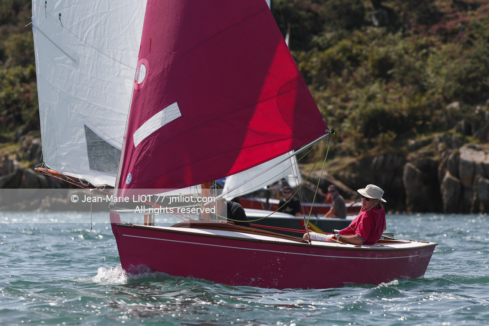 TOUR DE L'ILE AUXMOINES 2014