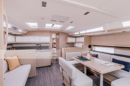 DUFOUR YACHTS - DUFOUR 470