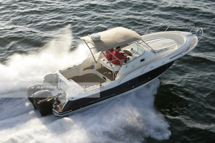 MOTONAUTISME - JEANNEAU CAP CAMARAT 925