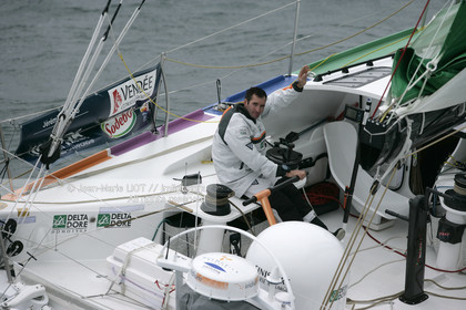 081109VGDEPART_B4K0695