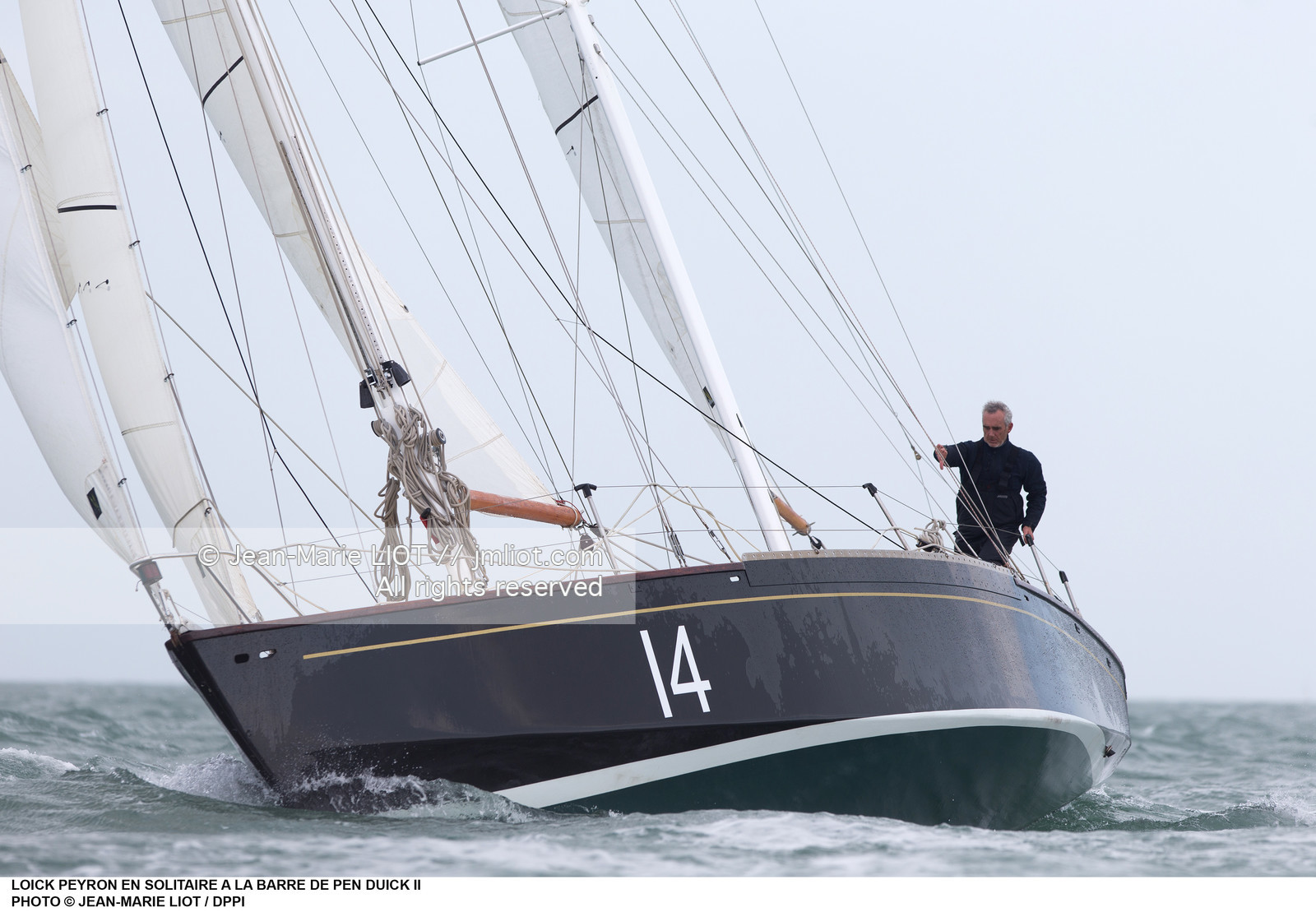 LOICK PEYRON A BORD DE PEN DUICK II