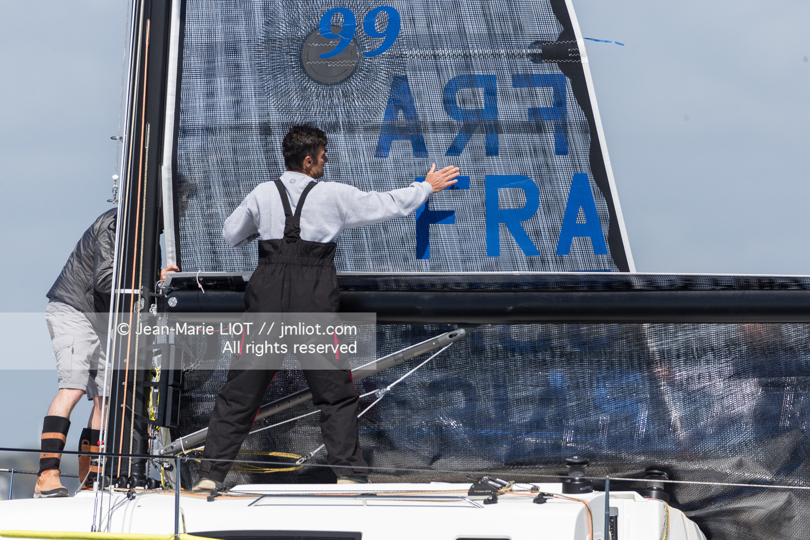 J COMPOSITES - J 99