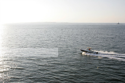 MOTONAUTISME - JEANNEAU CAP CAMARAT 925