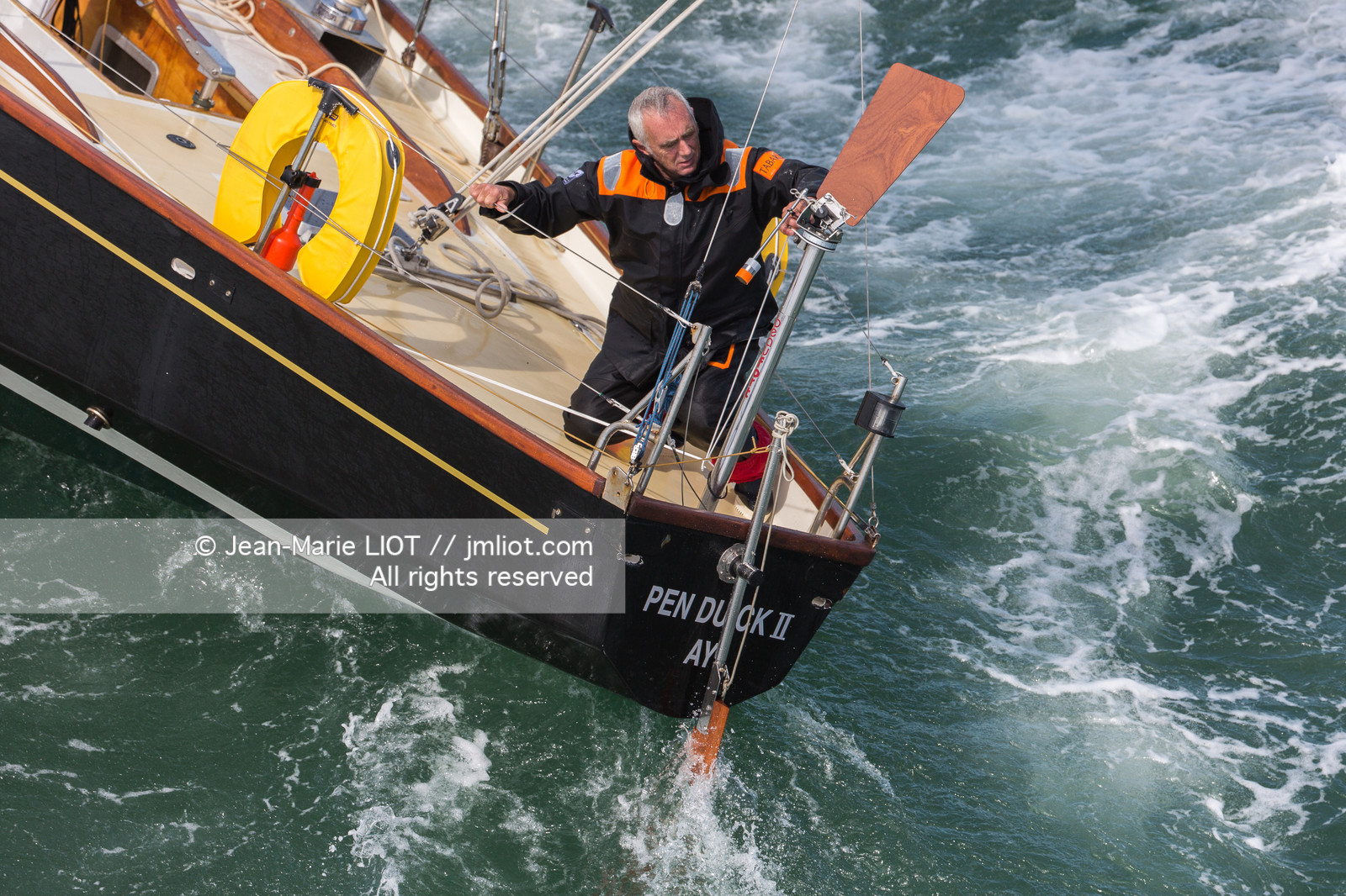 LOICK PEYRON A BORD DE PEN DUICK II