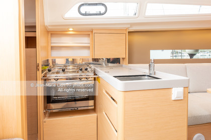 BENETEAU OCEANIS 30.1