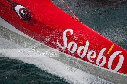 MAXI TRIMARAN SODEBO - THOMAS COVILLE - RECORD TOUR DU MONDE EN SOLITAIRE - 2008..