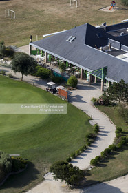 VUE AERIENNE DU GOLF DE PLOEMEUR. MORBIHAN.PHOTO © JEAN-MARIE LIOT.