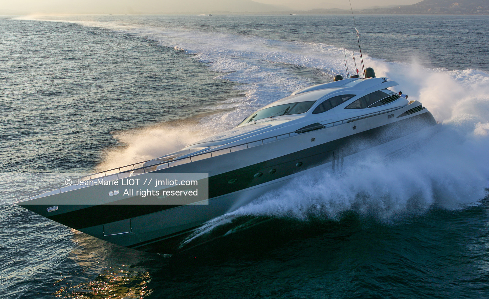 SALON NAUTIQUE DE CANNES