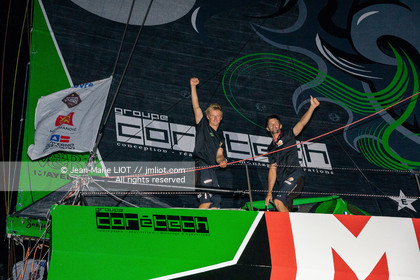 Transat Jacques Vabre 2019, arrivée à Salvador de Bahia, de Maxime Sorel et Guillaume Le Brec à bord de l'Imoca V and B le 12 novembre 2019.Photo © Jean-Marie Liot   AleA.