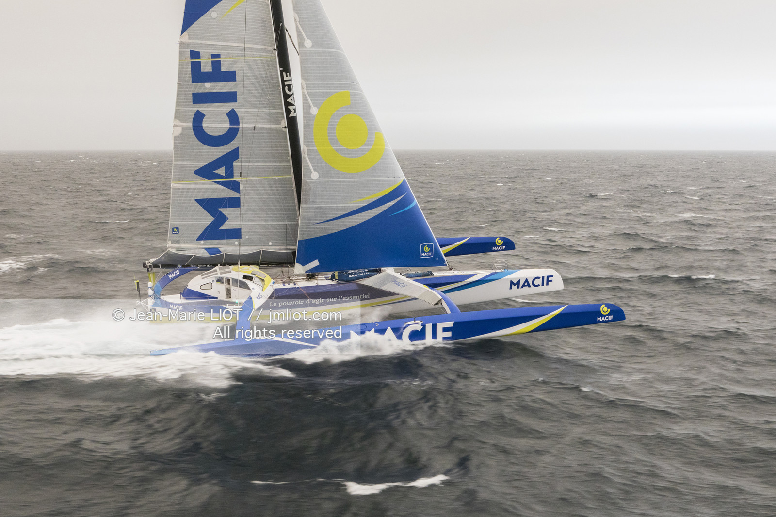 MACIF ULTIM - BANQUE IMAGES 2017