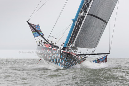 .Itajaï (Brazil) on 13 November 2015, arrival of Eric Bellion and Sam Goodchild aboard the imoca as one man. Photo © Jean-Marie Liot   DPPI.