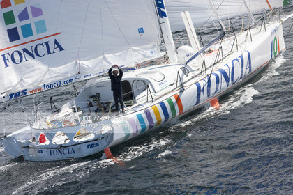 090107VG09090105FONCIA_38V4959 .jpg