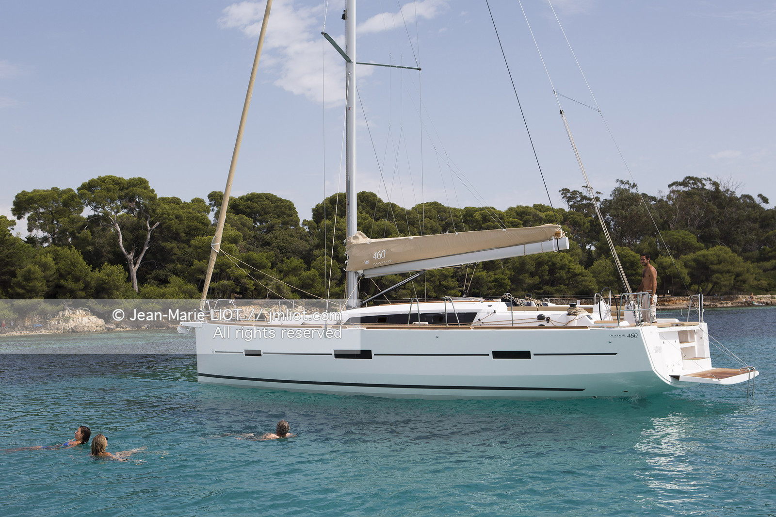 DUFOUR 46O.