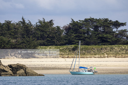 ILE DES EBIHENS