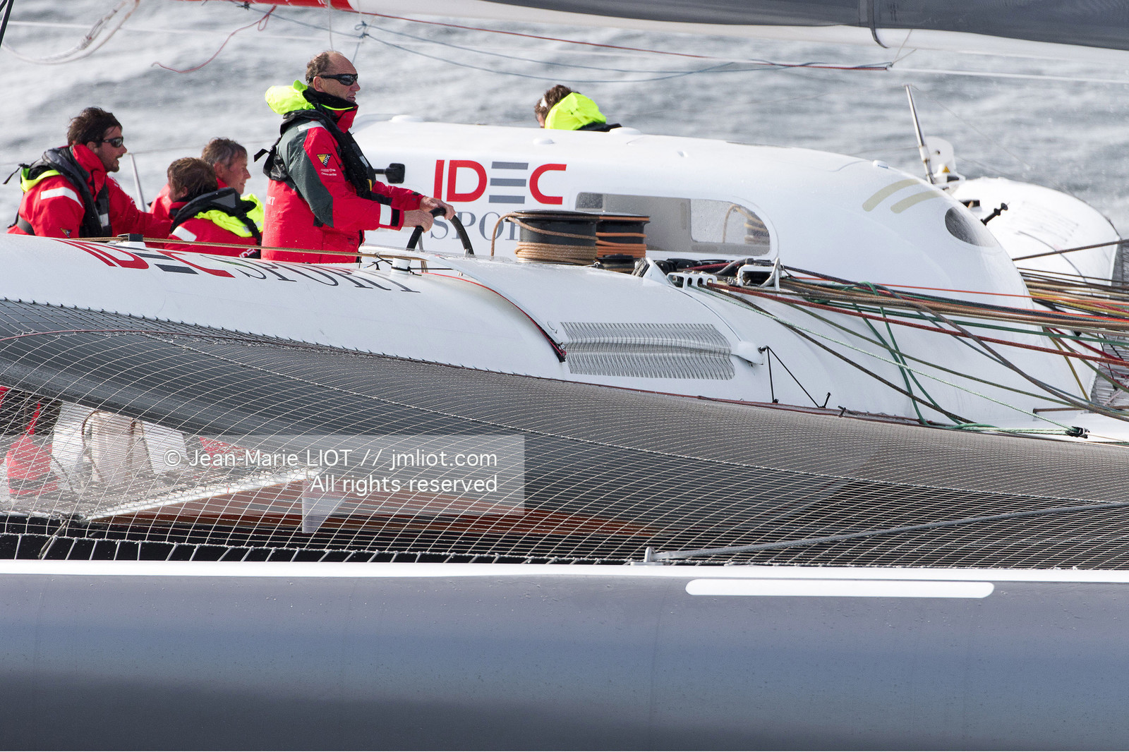 MAXI TRIMARAN IDEC SPORT 2015 - BANQUE D'IMAGES