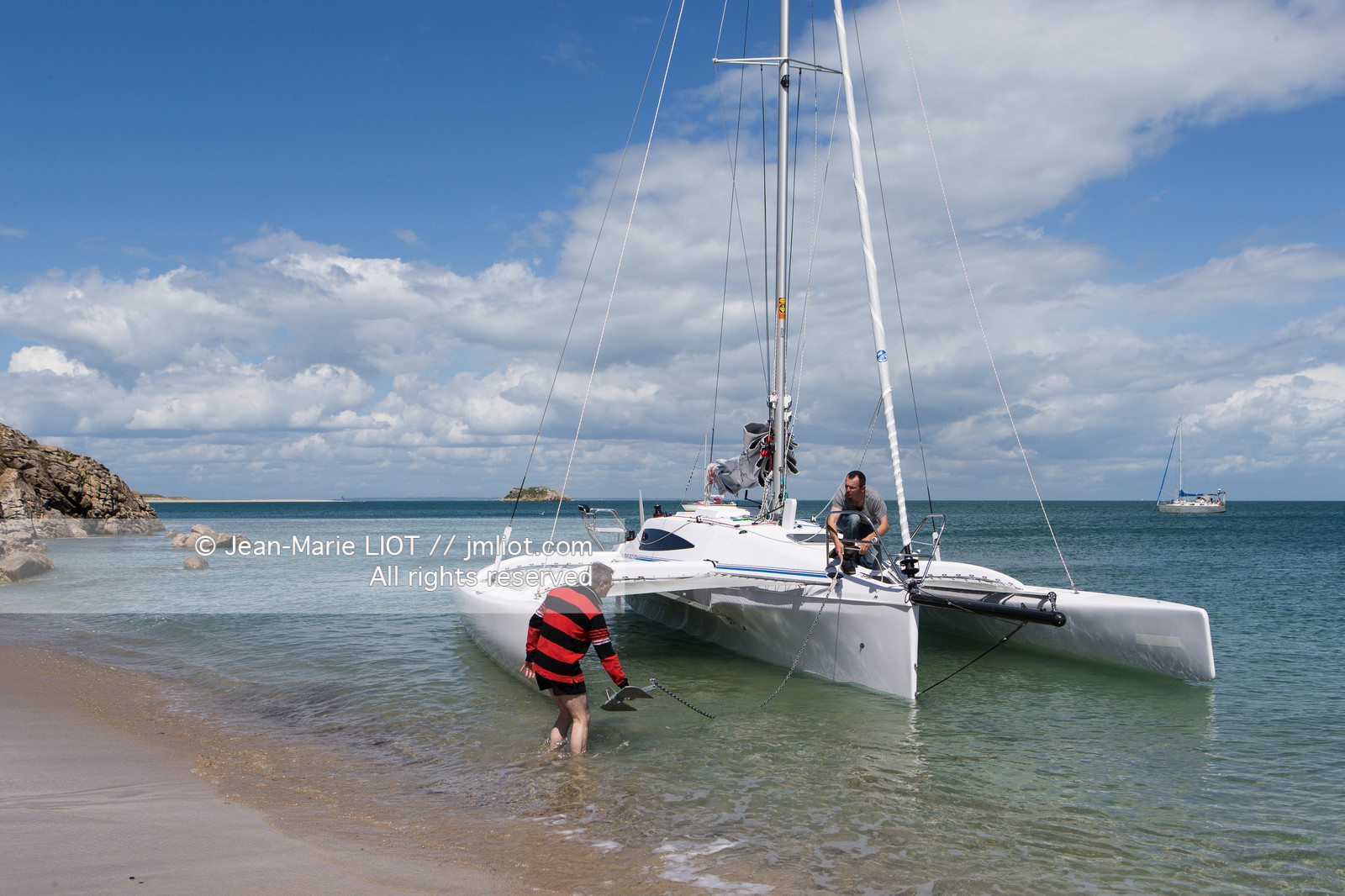 VOILE MAGAZINE - CORSAIR CRUZE 970