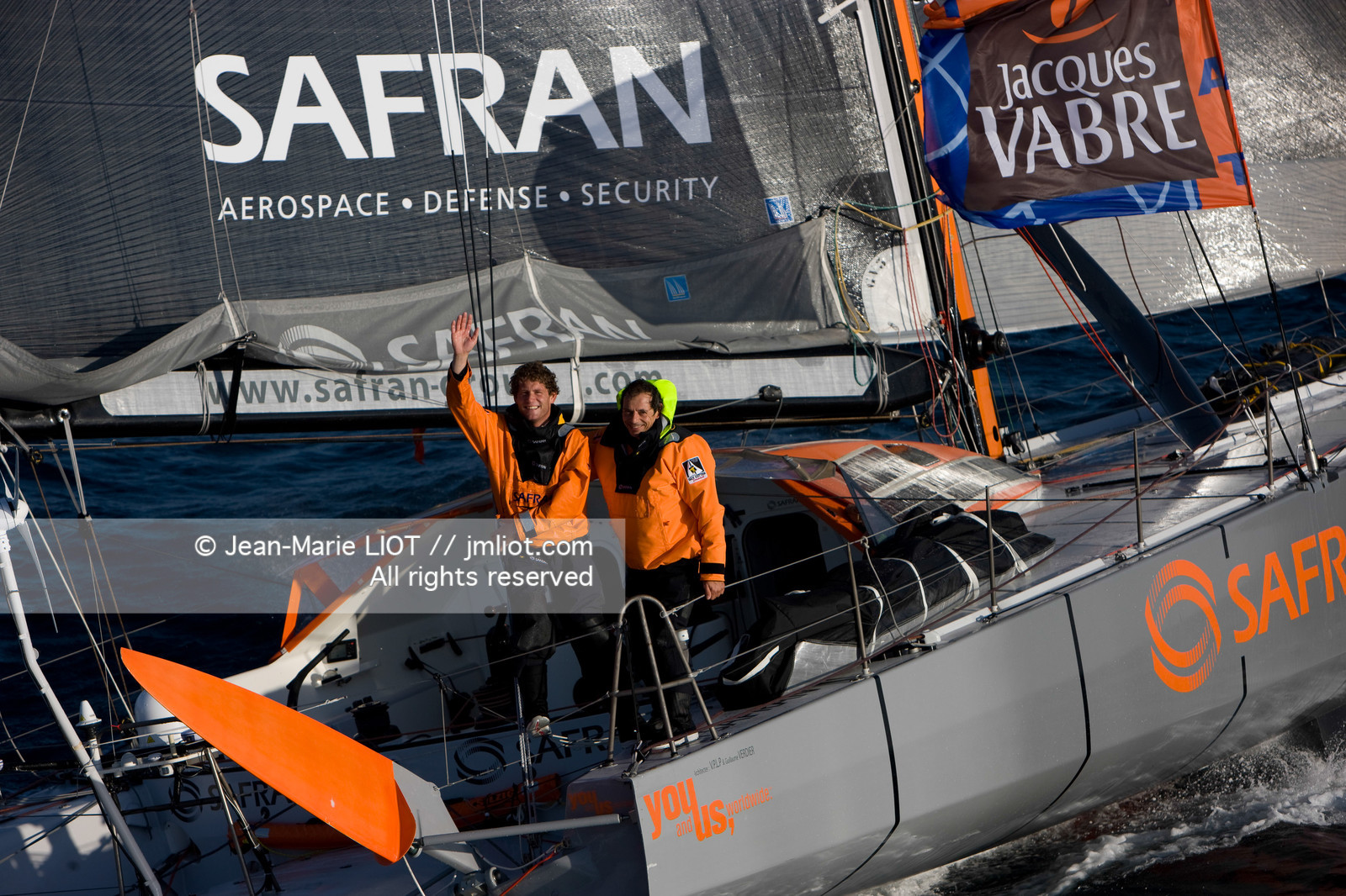 091029SAFRAN_38V9353