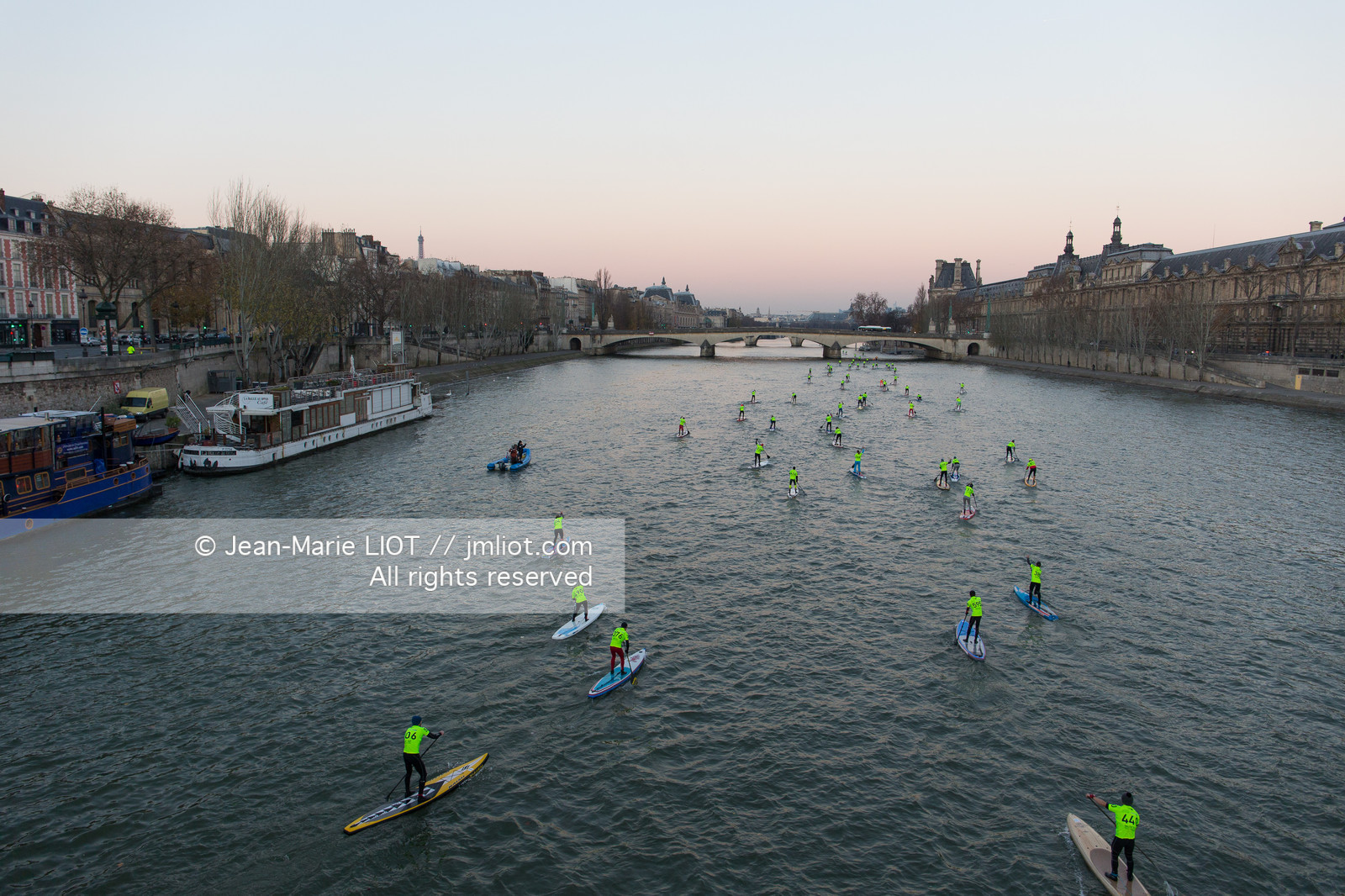 PADDLE - LA SEINE - PARIS