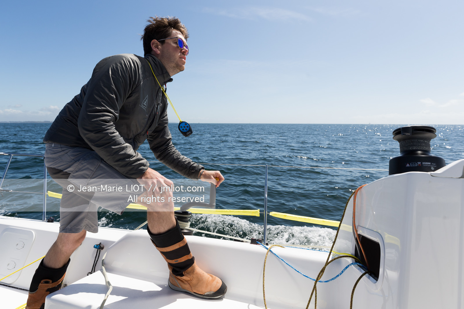 J COMPOSITES - J 99