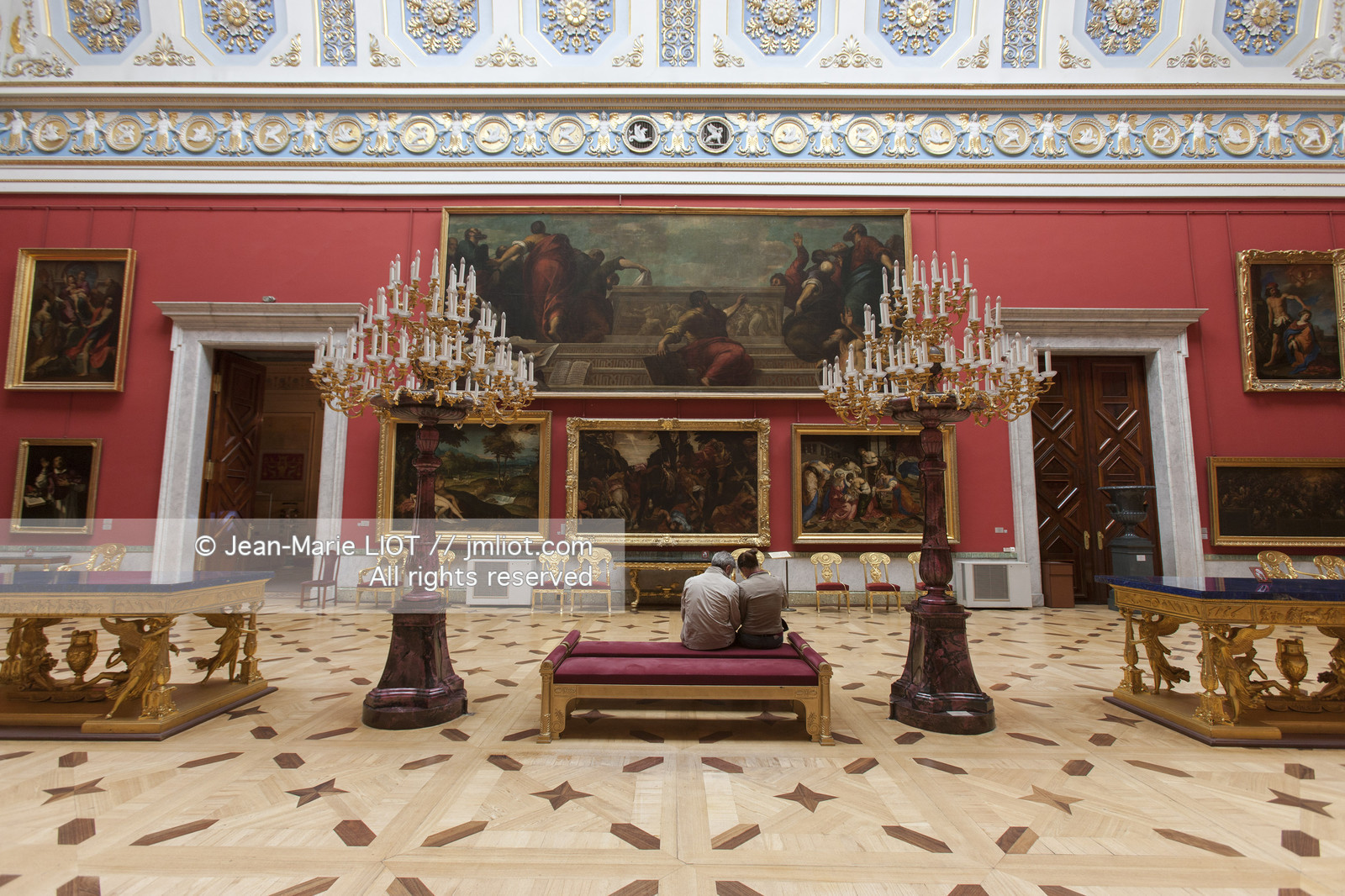 Russie, Saint Petersbourg, classé Patrimoine Mondial de l'UNESCO, Palais d'Hiver, qui abrite le Musée de l'HErmitage, construit par Bartolomeo Rastrelli (1754 - 1762), classé Patrimoine Mondial de l'UNESCO.