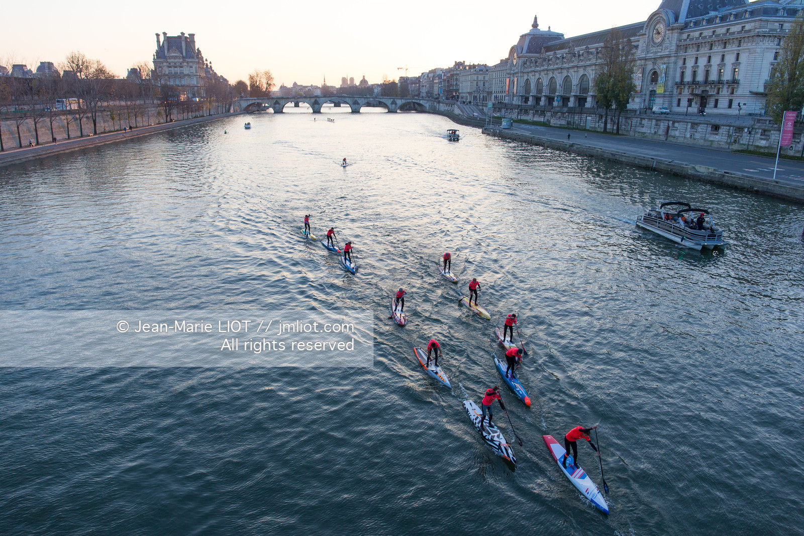PADDLE - LA SEINE - PARIS
