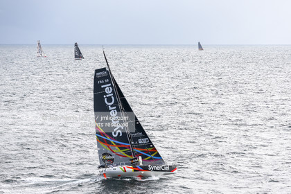 VENDEE GLOBE 2012-2013 - DEPART- JEAN-MARIE LIOT DPPI