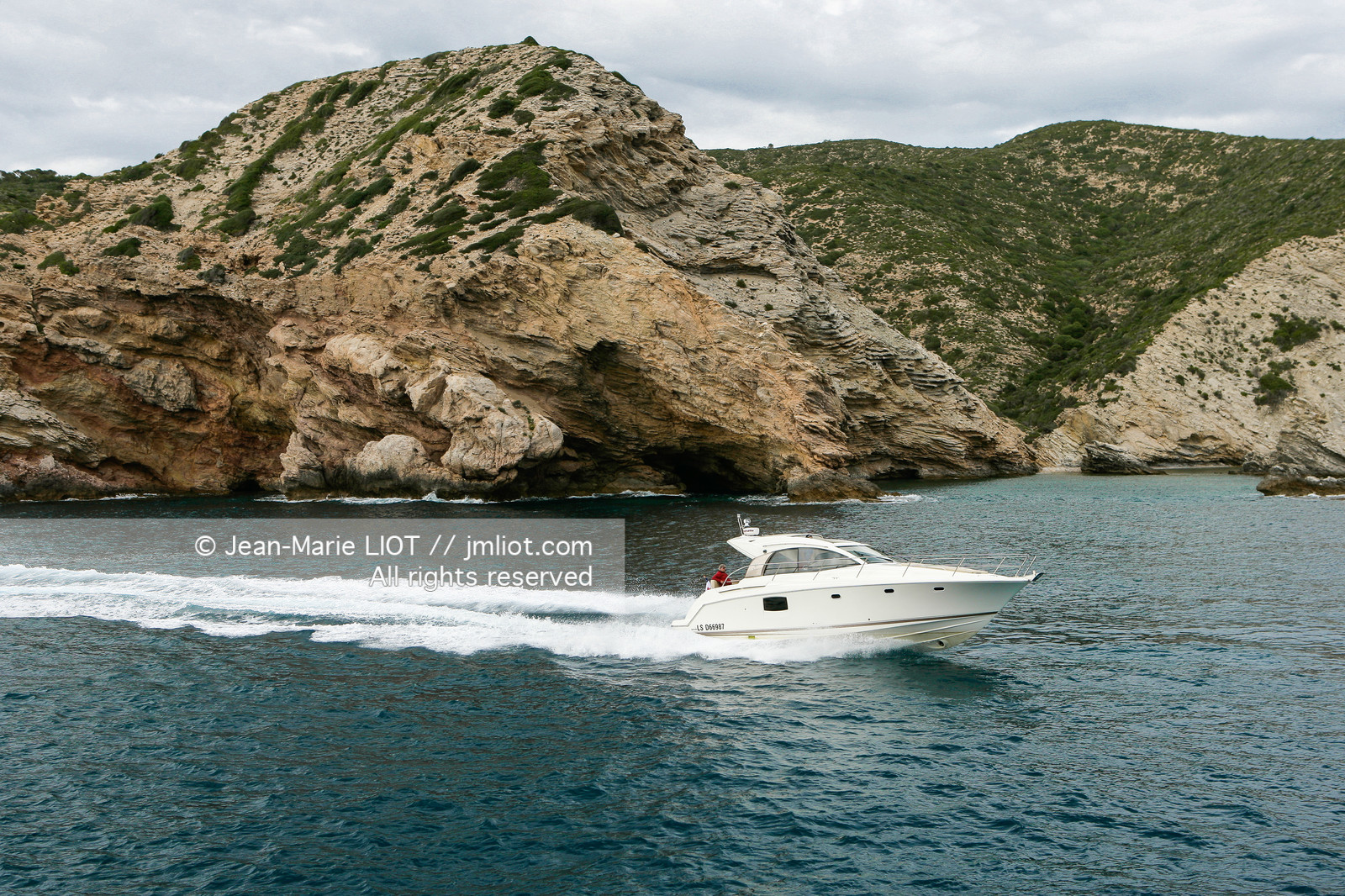 NEPTUNE-PRESTIGE 38S