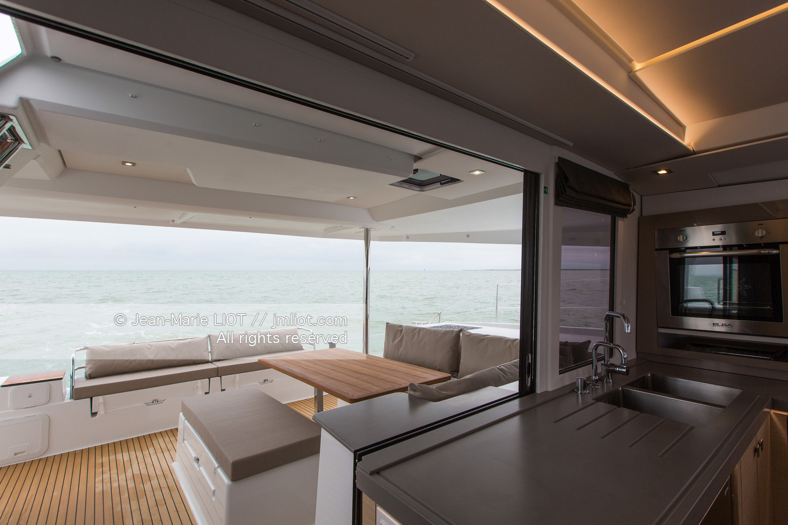 YACHT MAGAZINE 2017 - FOUNTAINE PAJOT 47