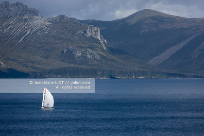 090107VG09090105FONCIA_38V4884 .jpg