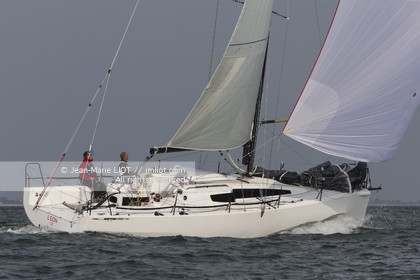 VOILE MAGAZINE - 100 MILLES