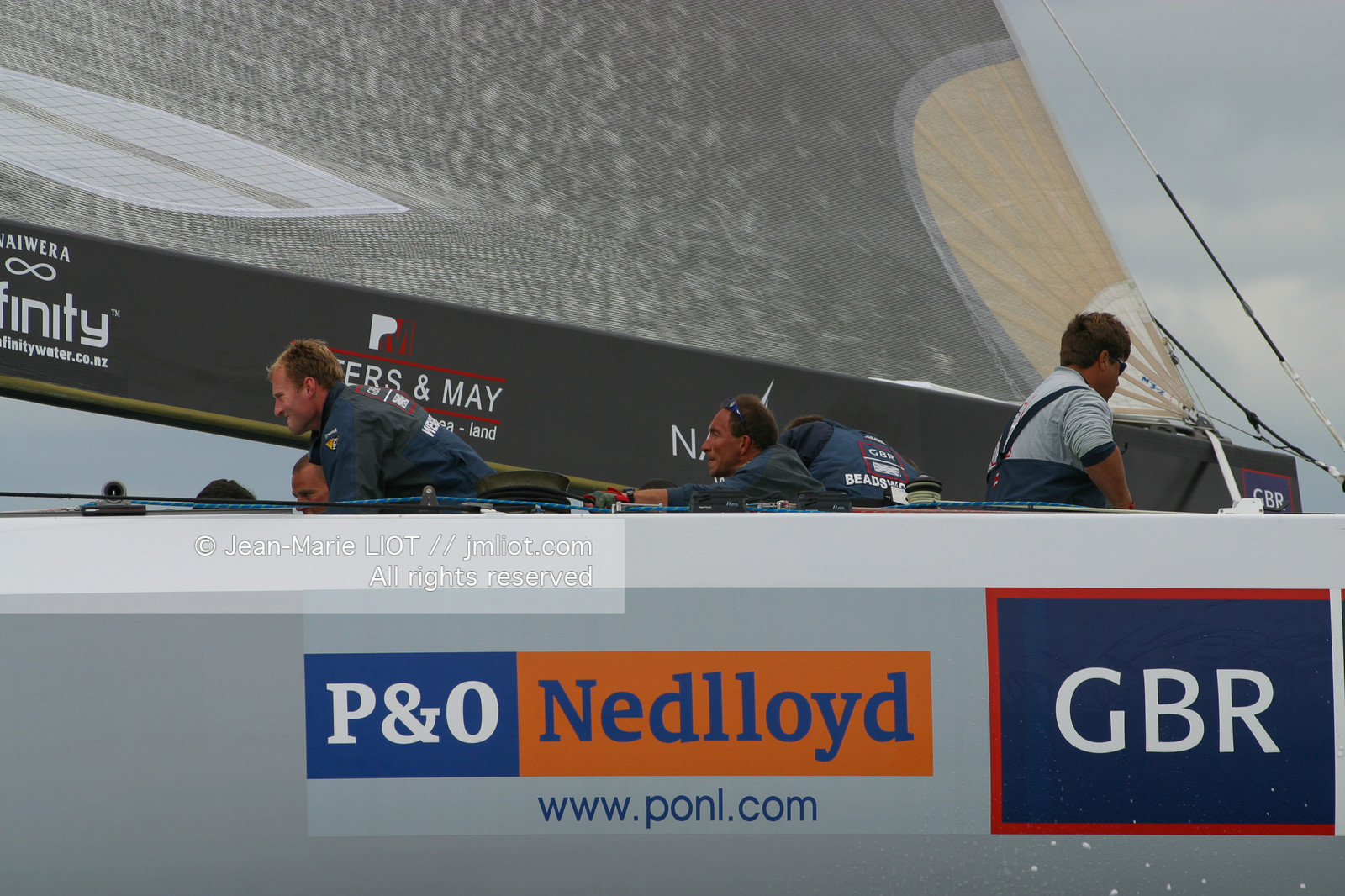 LOUIS VUITTON CUP 2002 - NEW ZEALAND