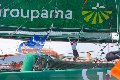 ROUTE DU RHUM 2010 - FRANCK CAMMAS - ARRIVEE