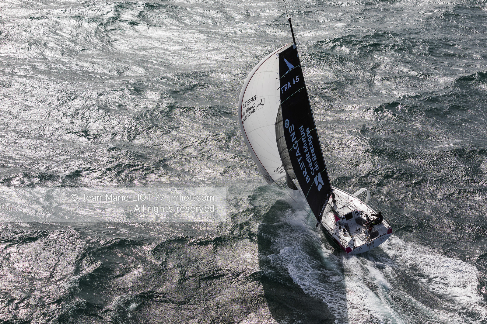 FIGAROS 3 BRETAGNE CMB 2019