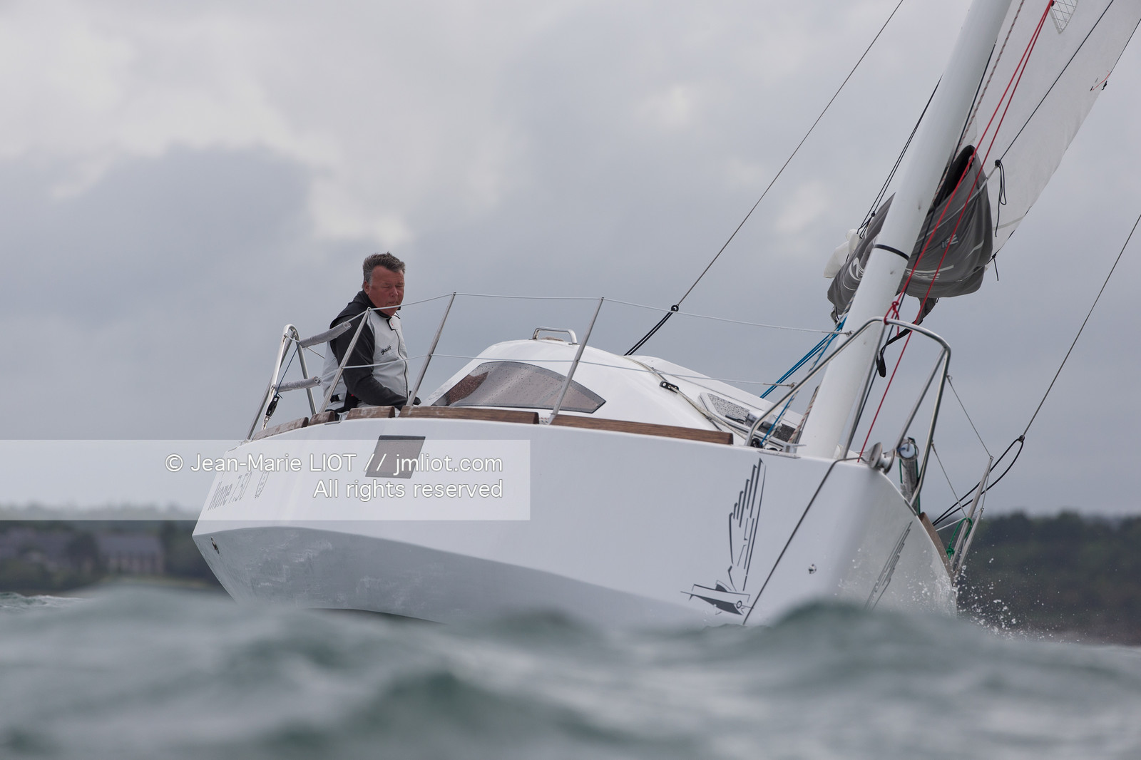 IKONE 750 - YACHT MAGAZINE ALLEMAGNE