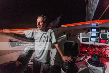 ROUTE DU RHUM 2010 - ARRIVEE DE MARC GUILLEMOT