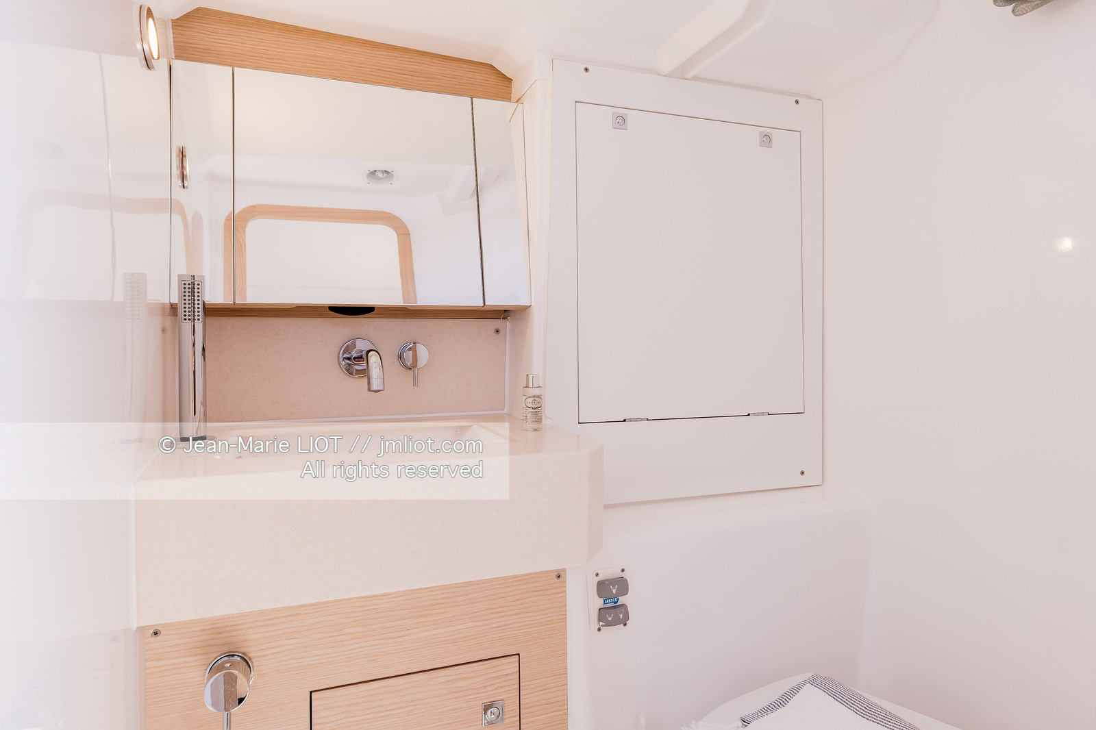 DUFOUR YACHTS 2022 - DUFOUR 37