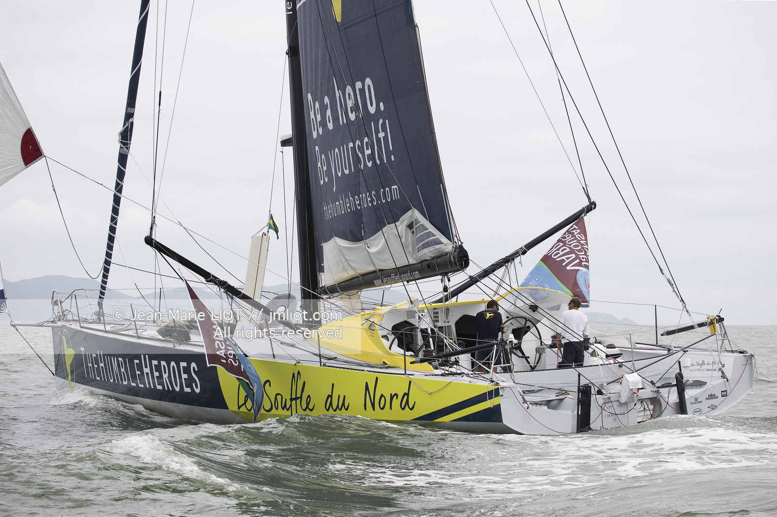 Itajaï (Brazil) le 12 November 2015, arrivée de Thomas Ruyant et Adrien Hardy à bord de l'imoca Le souffle du Nord. Photo © Jean-Marie Liot   DPPI.