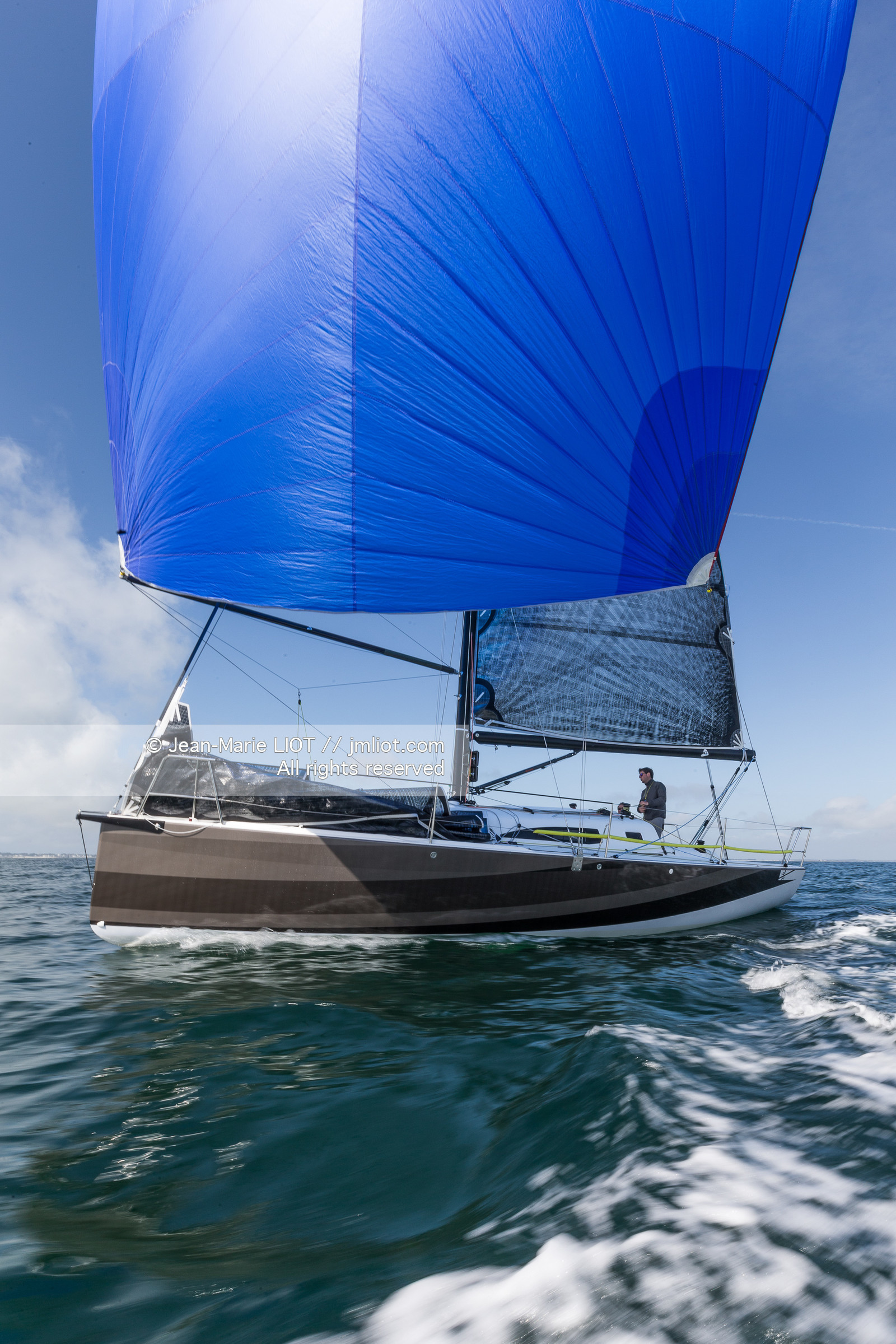 J COMPOSITES - J 99