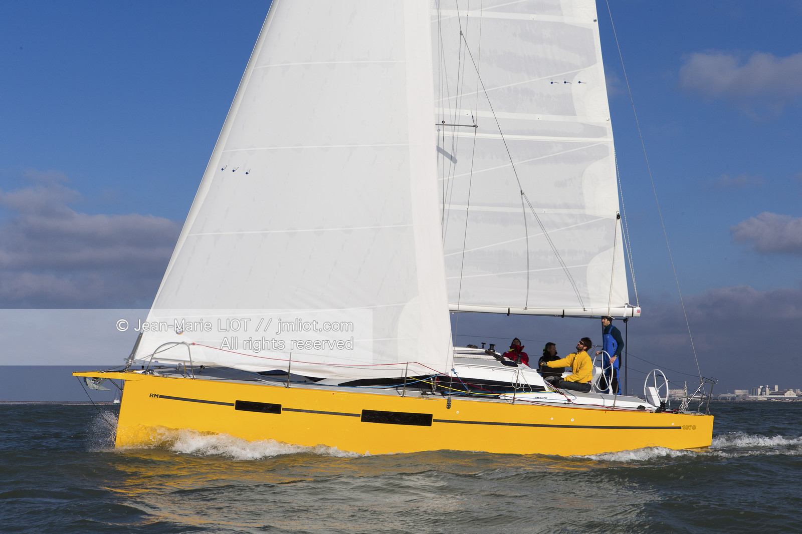 RM 10,70 - RM YACHTS