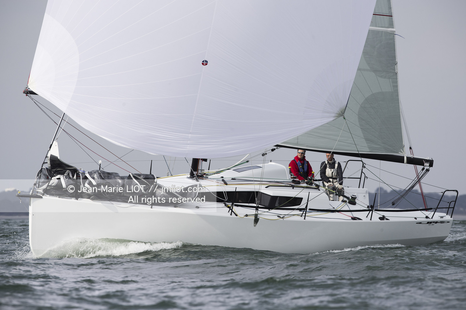 VOILE MAGAZINE - 100 MILLES