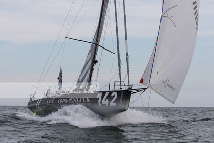 Itajaï (bresil) le 18 novembre 2015, arrivée de Yannick Bestaven et Pierre Brasseur à bord du Class 40 Le Conservateur, premier au classement des Class 40. .Photo © Jean-Marie Liot.