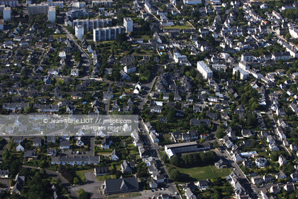 .AERIAL VIEW OF VANNES- MORBIHAN.PHOTO © JEAN-MARIE LIOT