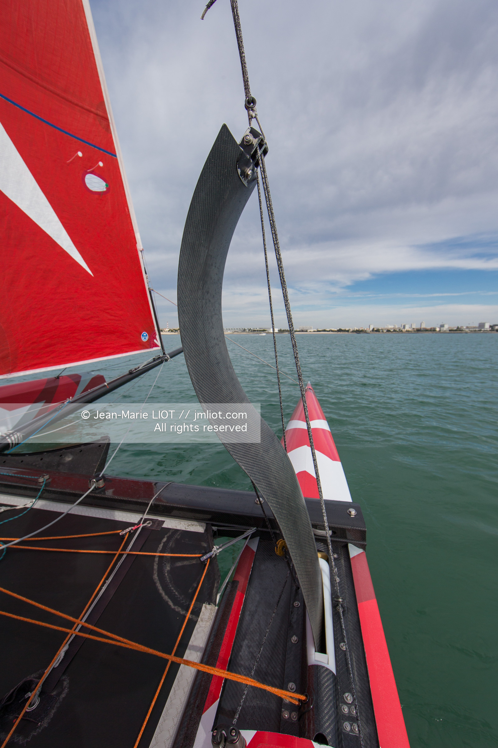 EASY TO FLY - EYOTY 2016