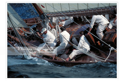 Avel.Manoeuvre à bord du plan Fife Avel lors de la Nioulargue à saint-Tropez..© Jean-Marie Liot.