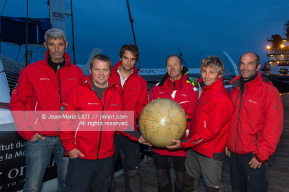 TROPHEE JULES VERNE - MAXI TRIMARAN IDEC SPORT 2016