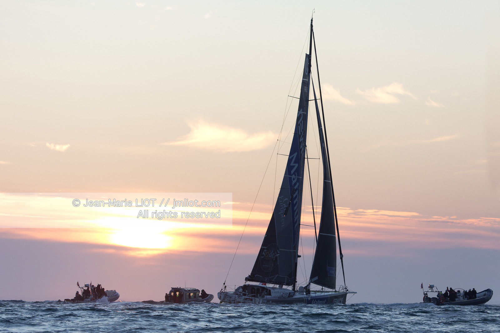 VENDEE GLOBE 2016-2017 - FABRICE AMEDEO - NEWREST-MATMUT - ARRIVEE