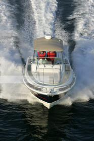 MOTONAUTISME - JEANNEAU CAP CAMARAT 925