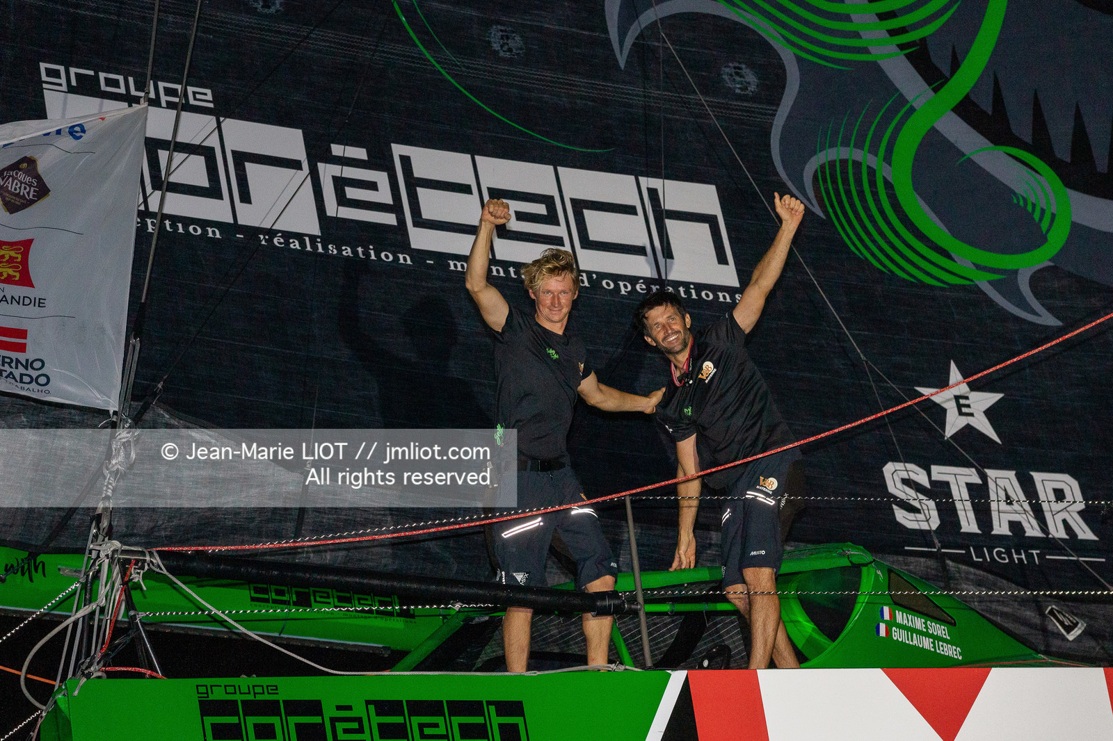 Transat Jacques Vabre 2019, arrivée à Salvador de Bahia, de Maxime Sorel et Guillaume Le Brec à bord de l'Imoca V and B le 12 novembre 2019.Photo © Jean-Marie Liot   AleA.